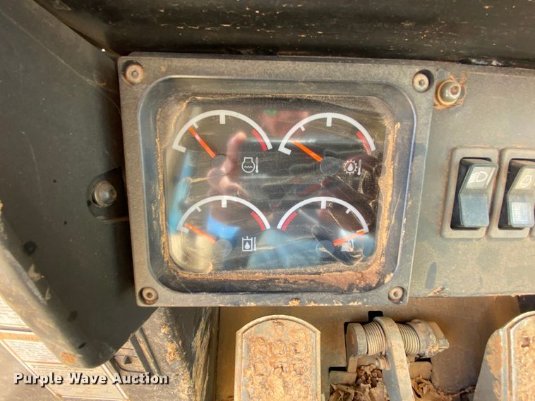 image for item HA9594 2000 Caterpillar 963C  track loader