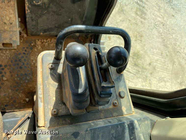 image for item HA9594 2000 Caterpillar 963C  track loader