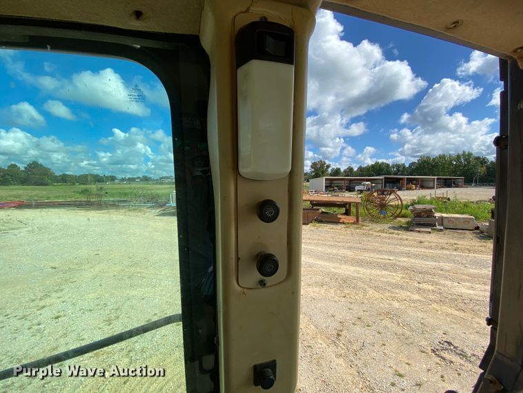 image for item HA9594 2000 Caterpillar 963C  track loader