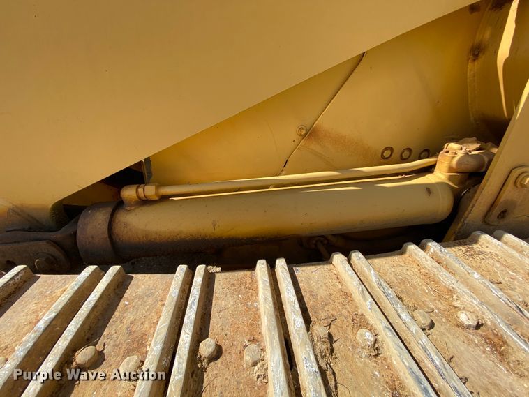 image for item HA9594 2000 Caterpillar 963C  track loader