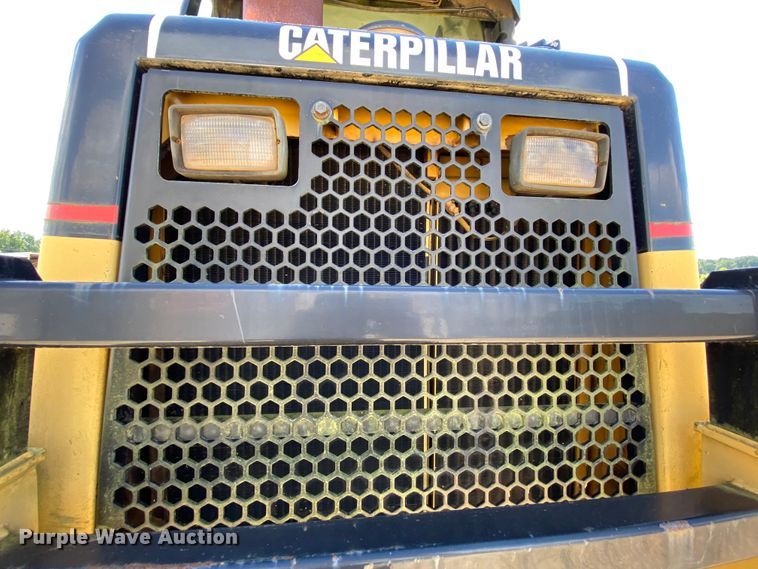 image for item HA9594 2000 Caterpillar 963C  track loader
