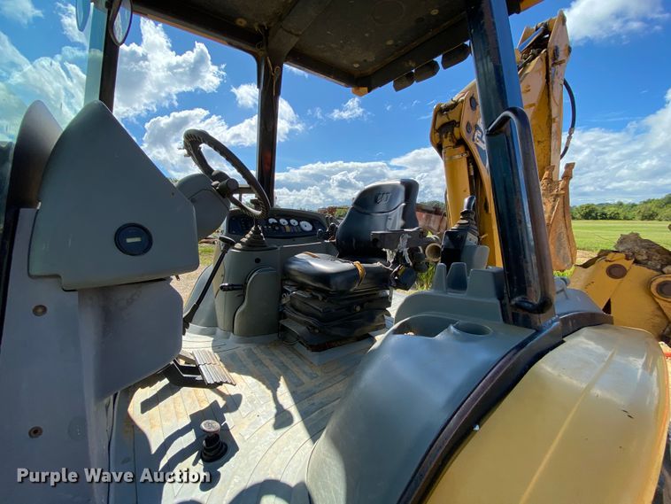 image for item HA9595 2004 Caterpillar 420D  backhoe