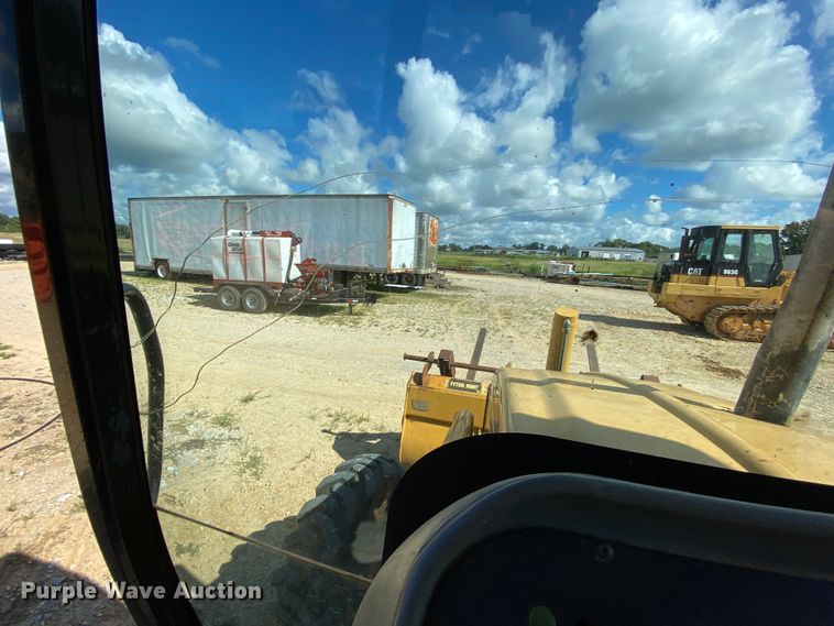 image for item HA9595 2004 Caterpillar 420D  backhoe