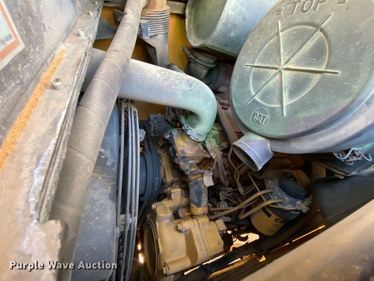 image for item HA9595 2004 Caterpillar 420D  backhoe