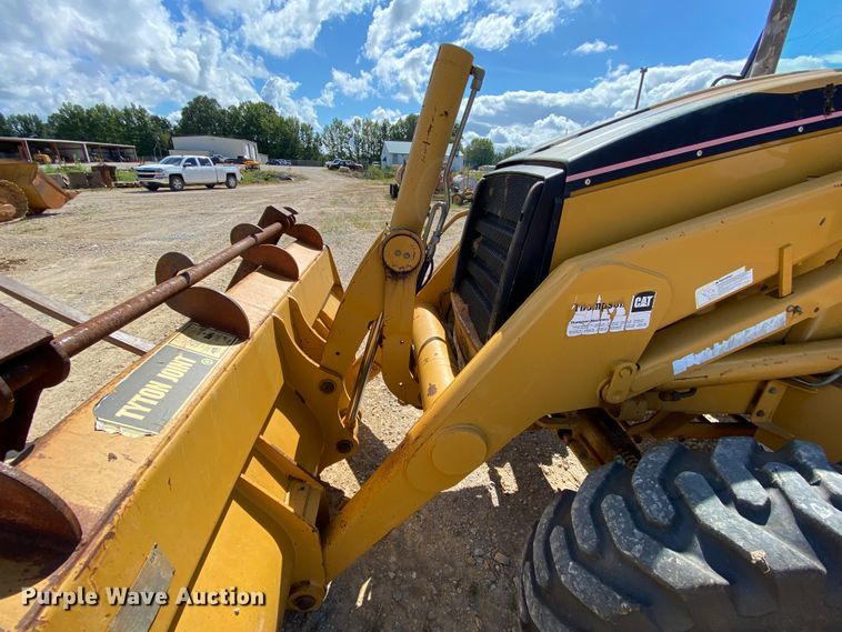 image for item HA9595 2004 Caterpillar 420D  backhoe