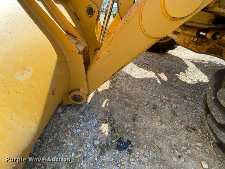 image for item HA9595 2004 Caterpillar 420D  backhoe