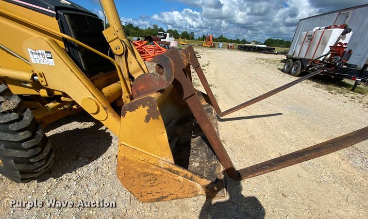 image for item HA9595 2004 Caterpillar 420D  backhoe