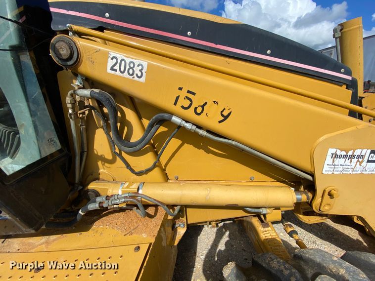 image for item HA9595 2004 Caterpillar 420D  backhoe
