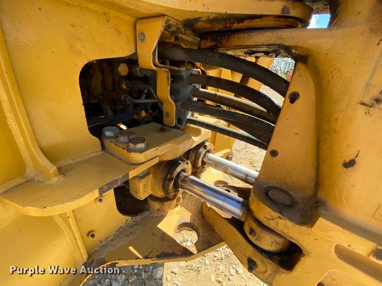 image for item HA9595 2004 Caterpillar 420D  backhoe