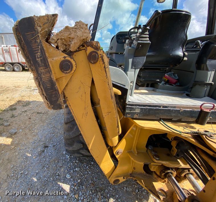 image for item HA9595 2004 Caterpillar 420D  backhoe