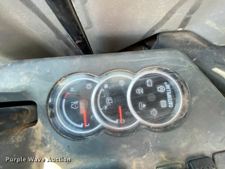 image for item HA9596 2011 Caterpillar 304D CR  mini excavator