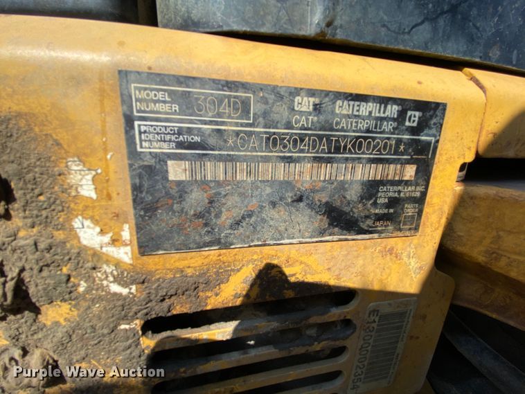image for item HA9596 2011 Caterpillar 304D CR  mini excavator