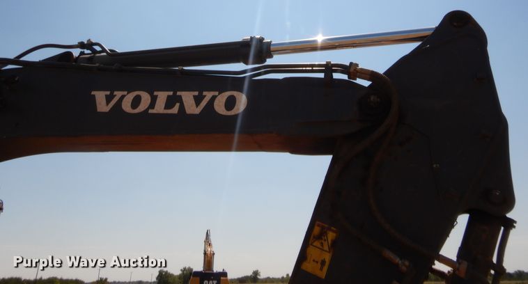 image for item HB9436 2016 Volvo EC480EL  excavator