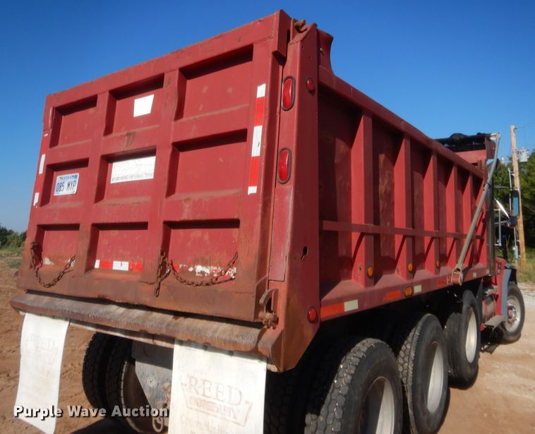 image for item HB9439 1999 Freightliner FL112  dump truck