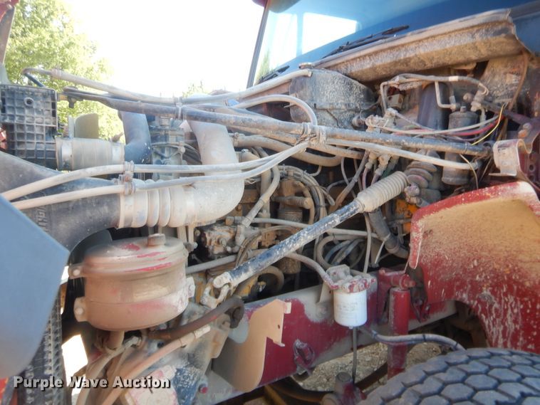 image for item HB9439 1999 Freightliner FL112  dump truck