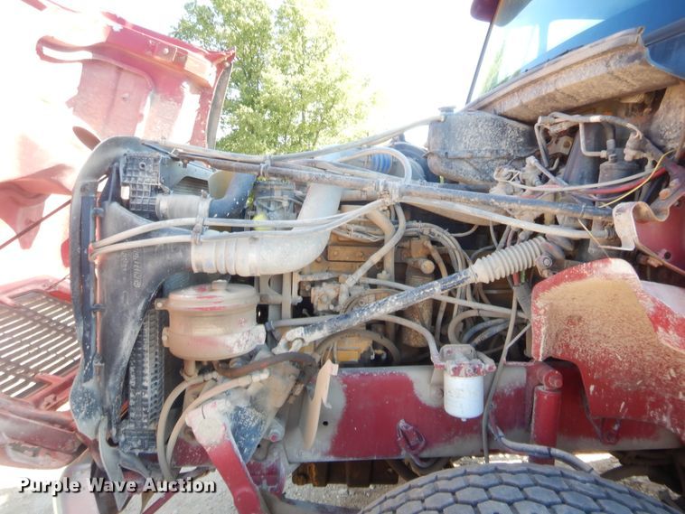 image for item HB9439 1999 Freightliner FL112  dump truck