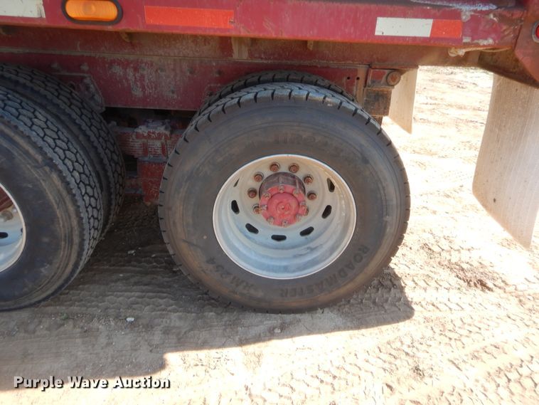 image for item HB9439 1999 Freightliner FL112  dump truck