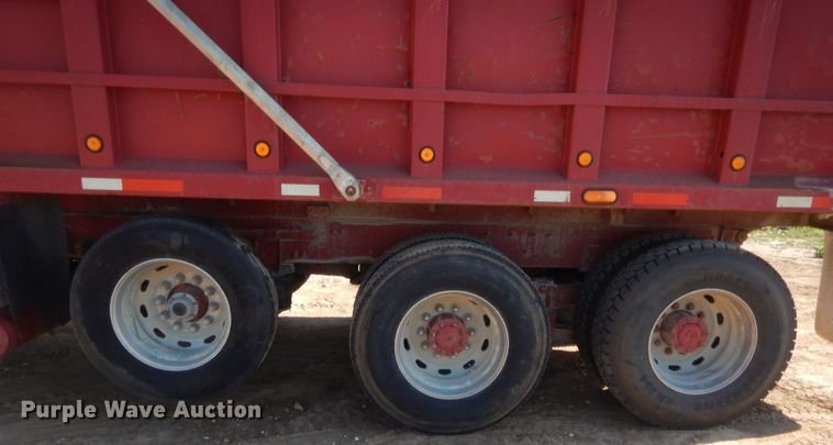 image for item HB9439 1999 Freightliner FL112  dump truck