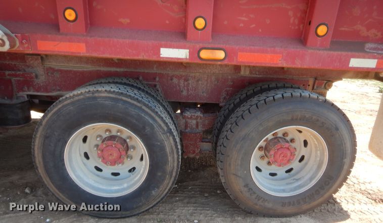 image for item HB9439 1999 Freightliner FL112  dump truck