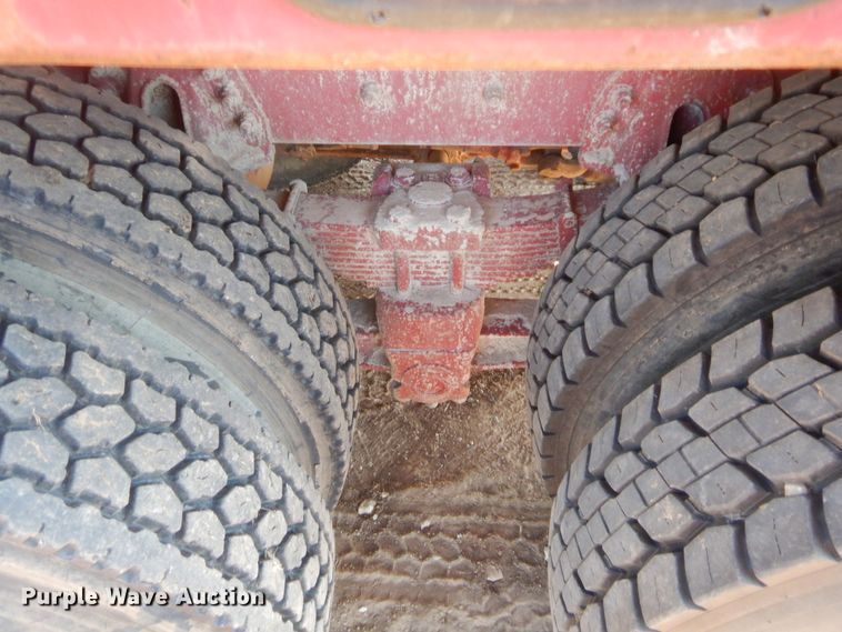 image for item HB9439 1999 Freightliner FL112  dump truck