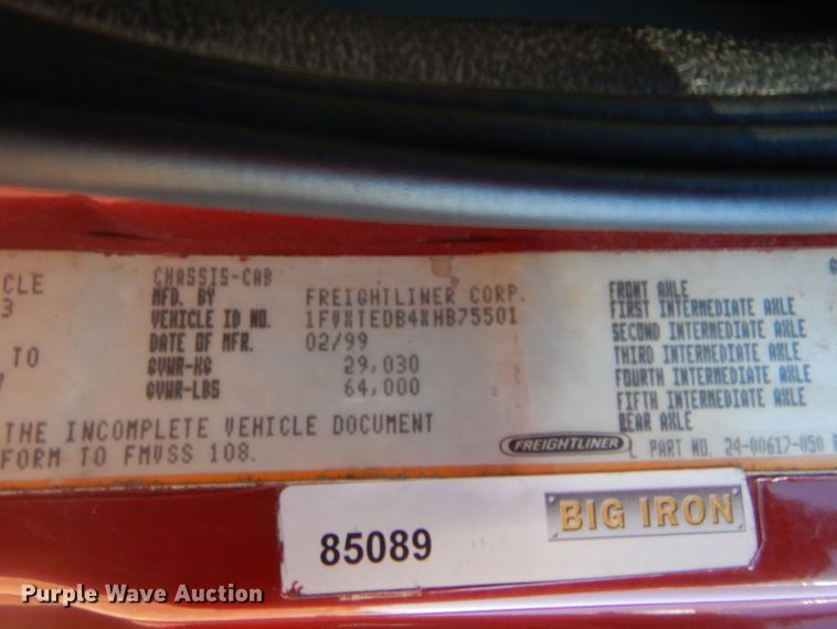 image for item HB9439 1999 Freightliner FL112  dump truck