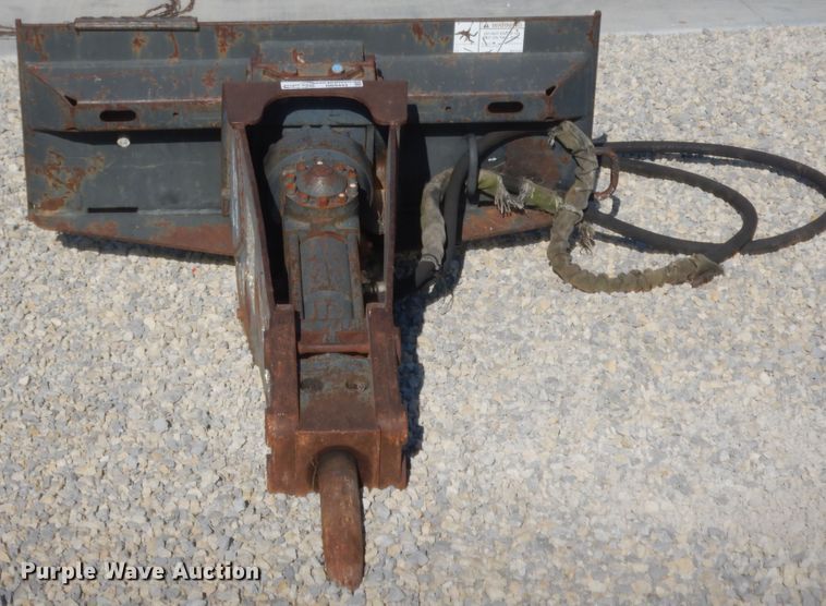 image for item HB9443 Bobcat B850 skid steer breaker