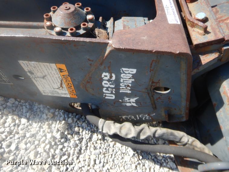 image for item HB9443 Bobcat B850 skid steer breaker
