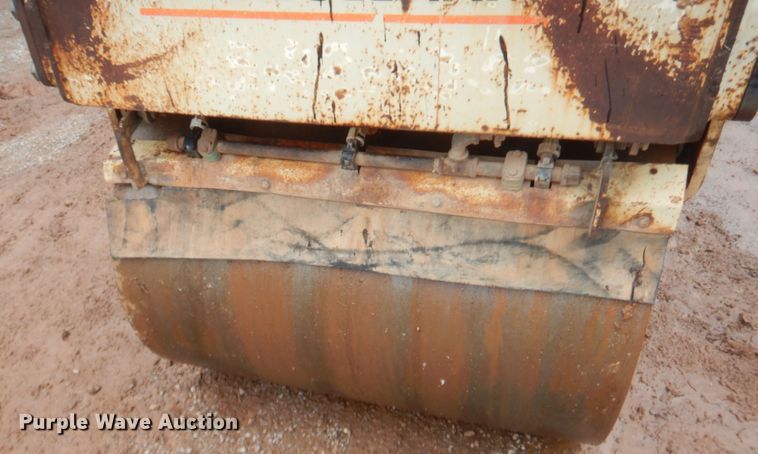 image for item HB9489 Ingersoll Rand DD22  vibratory double drum roller