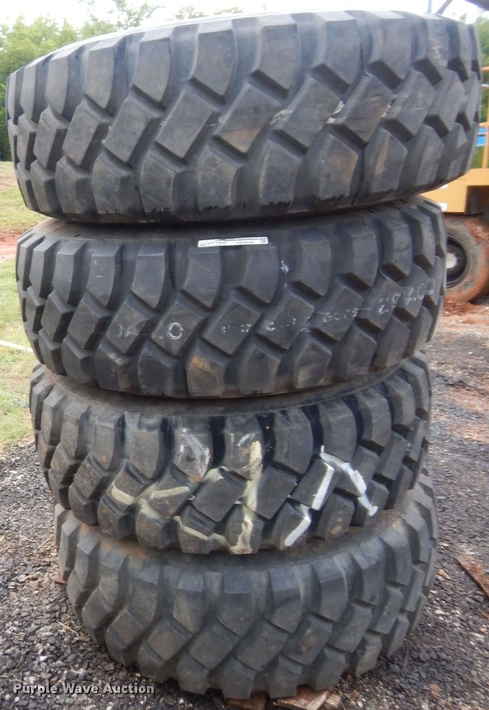 image for item HB9490 (4) 16.00R20 tires and wheels