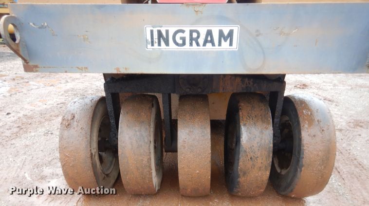 image for item HB9491 Ingram 9-2800  pneumatic roller