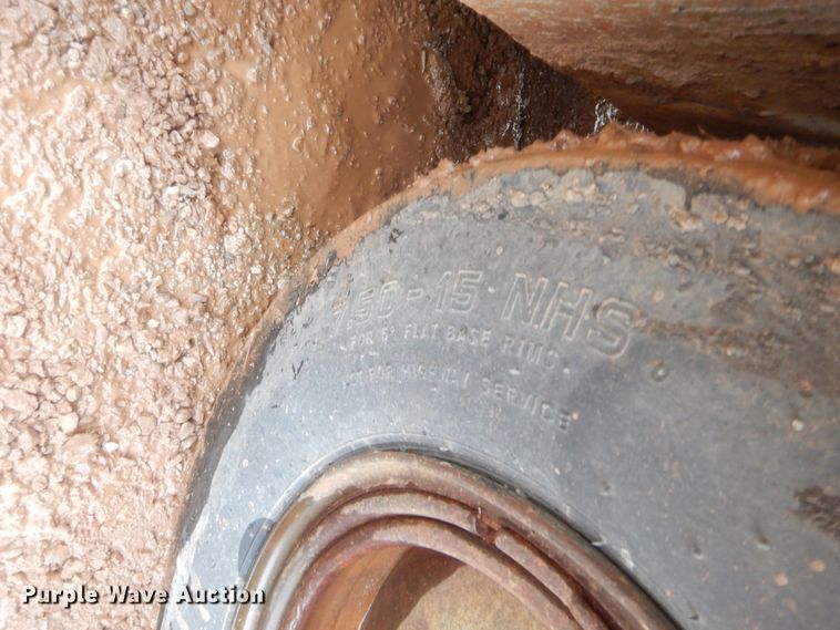 image for item HB9491 Ingram 9-2800  pneumatic roller