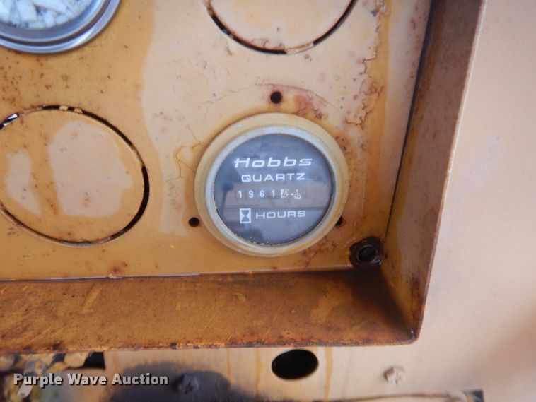 image for item HB9491 Ingram 9-2800  pneumatic roller