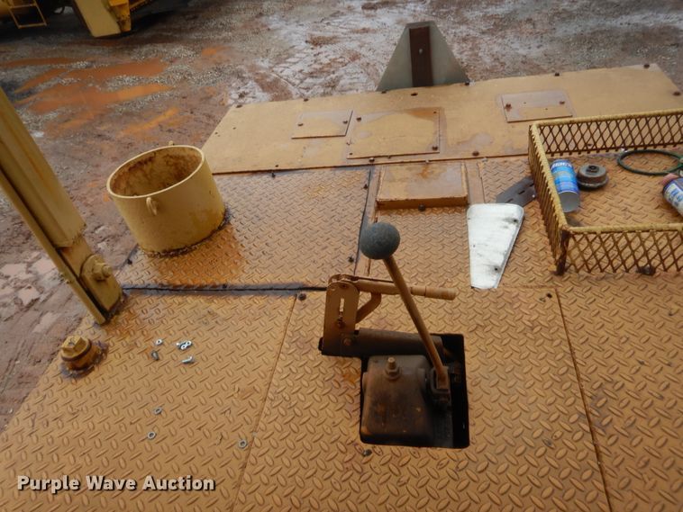 image for item HB9491 Ingram 9-2800  pneumatic roller