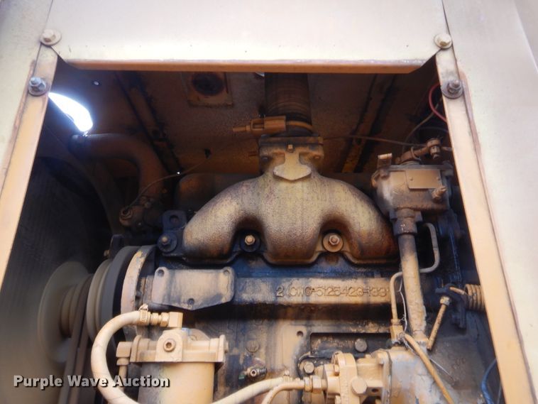 image for item HB9491 Ingram 9-2800  pneumatic roller