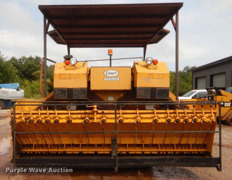 image for item HB9492 Entyre  chip spreader