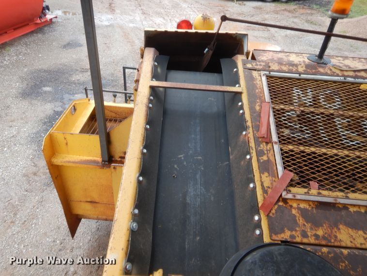 image for item HB9492 Entyre  chip spreader