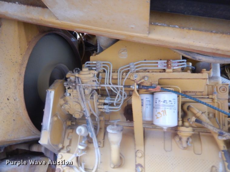 image for item HB9492 Entyre  chip spreader