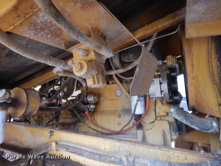 image for item HB9492 Entyre  chip spreader
