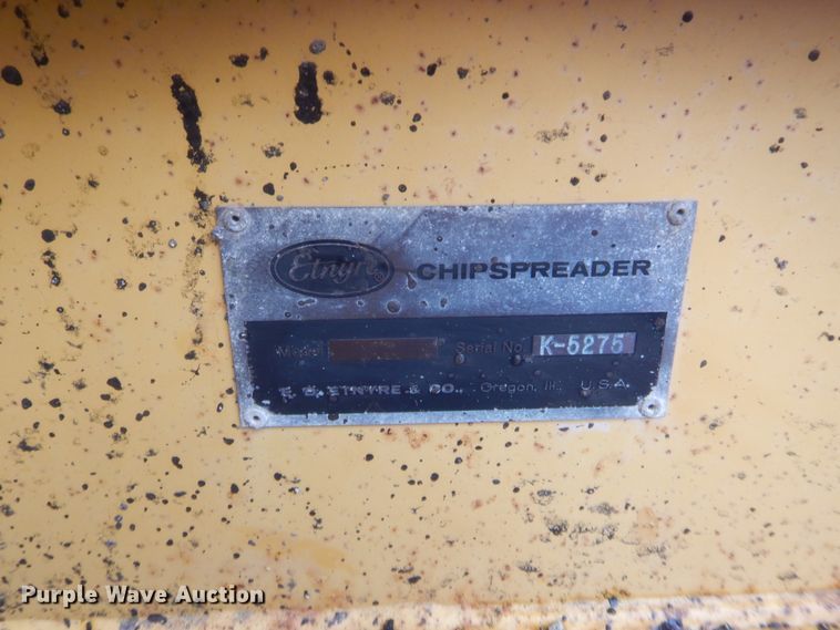 image for item HB9492 Entyre  chip spreader