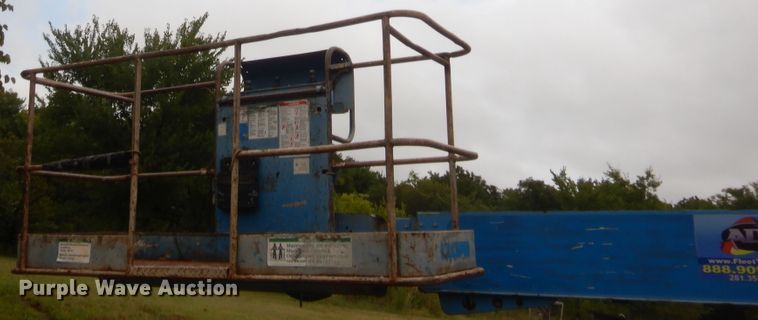 image for item HB9493 2003 Genie S60  boom lift
