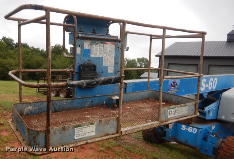 image for item HB9493 2003 Genie S60  boom lift