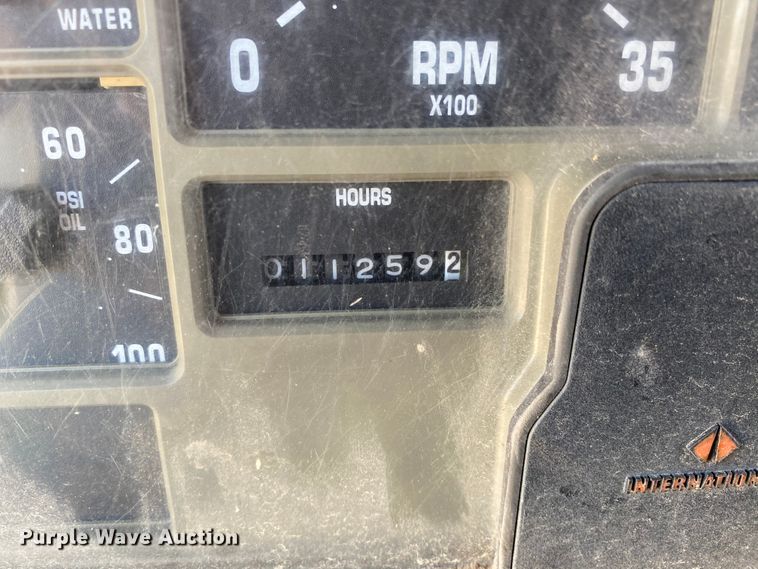 image for item HG9165 1997 International 4700  digger derrick truck