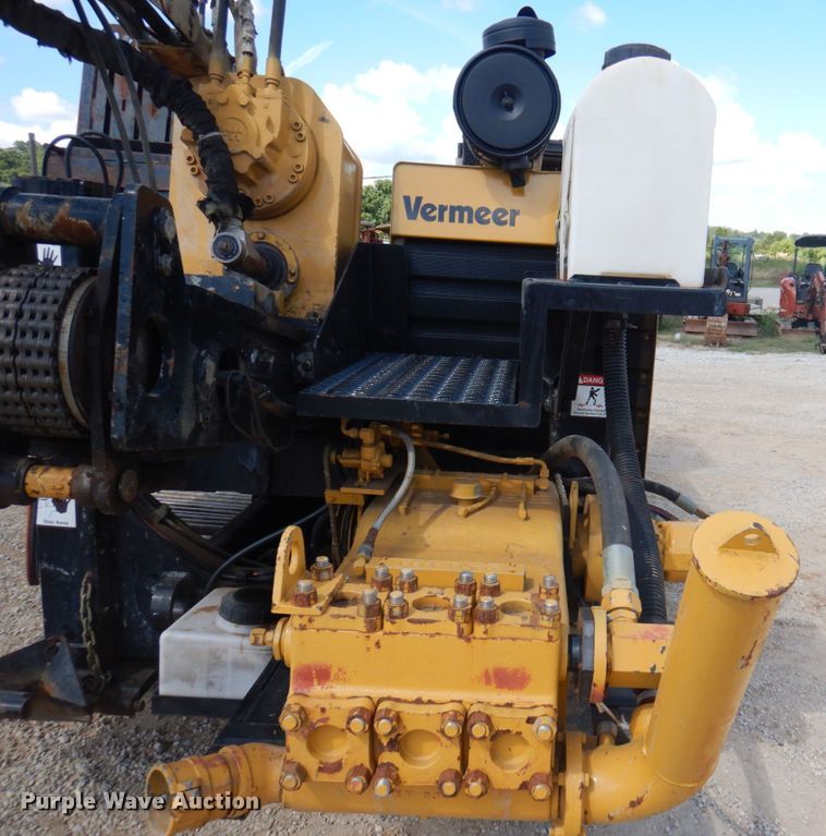 image for item HG9169 2000 Vermeer D50X100A  directional boring unit
