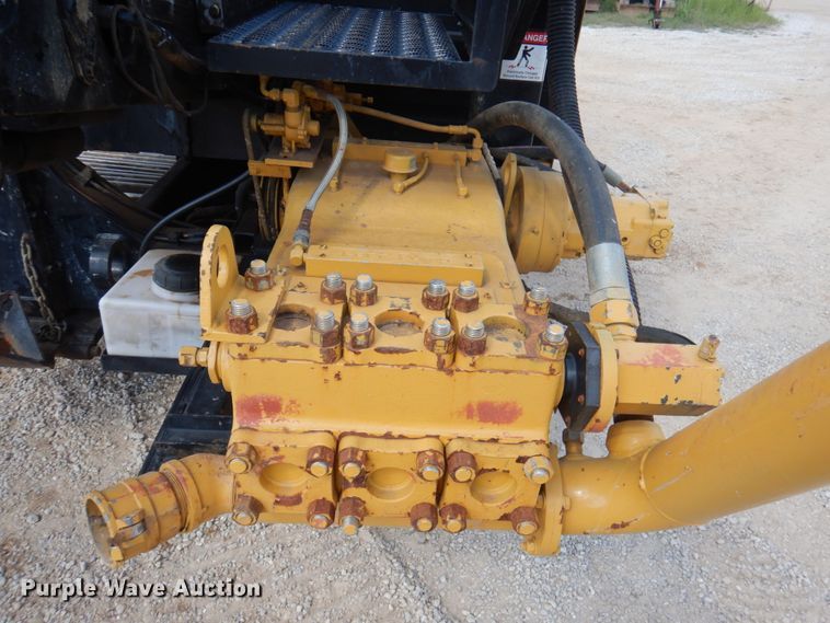 image for item HG9169 2000 Vermeer D50X100A  directional boring unit