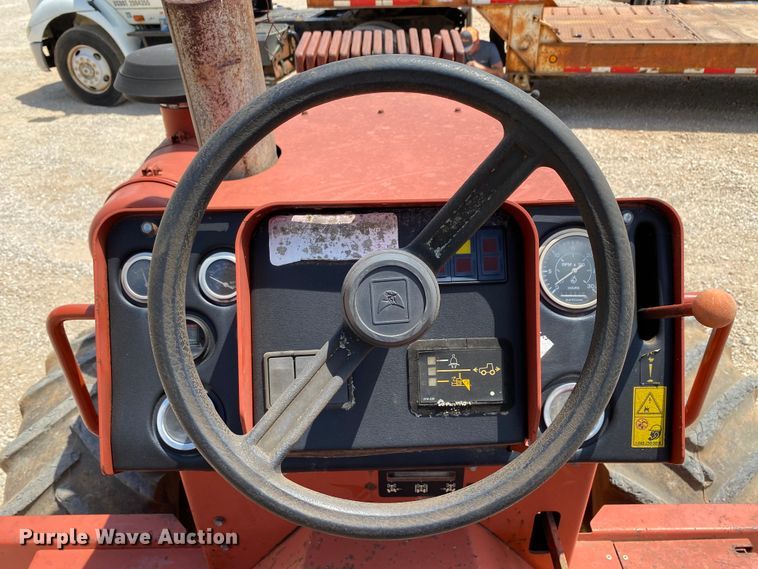 image for item HG9179 2000 Ditch Witch 8020T  cable plow