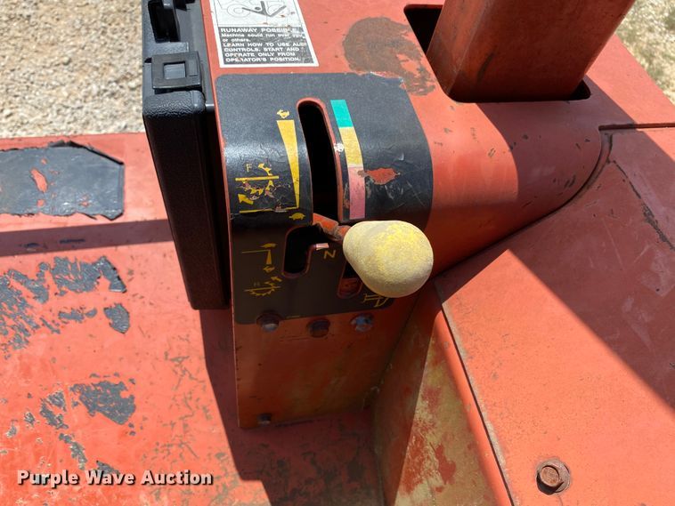 image for item HG9179 2000 Ditch Witch 8020T  cable plow