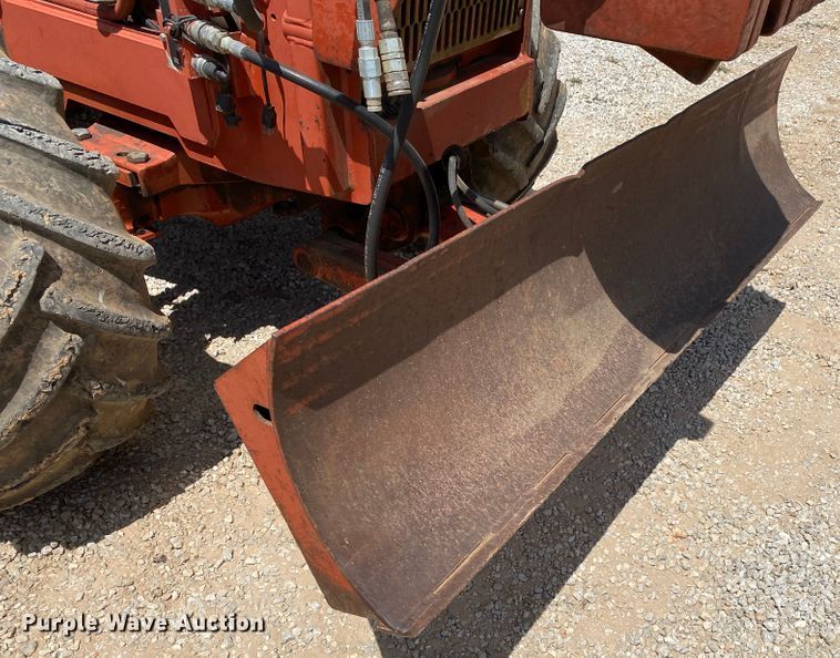 image for item HG9179 2000 Ditch Witch 8020T  cable plow