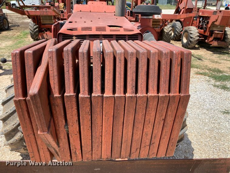 image for item HG9179 2000 Ditch Witch 8020T  cable plow