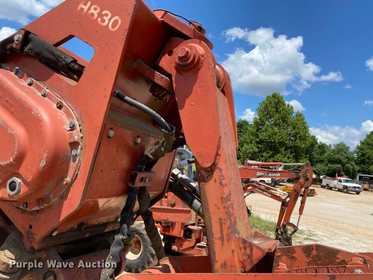 image for item HG9179 2000 Ditch Witch 8020T  cable plow