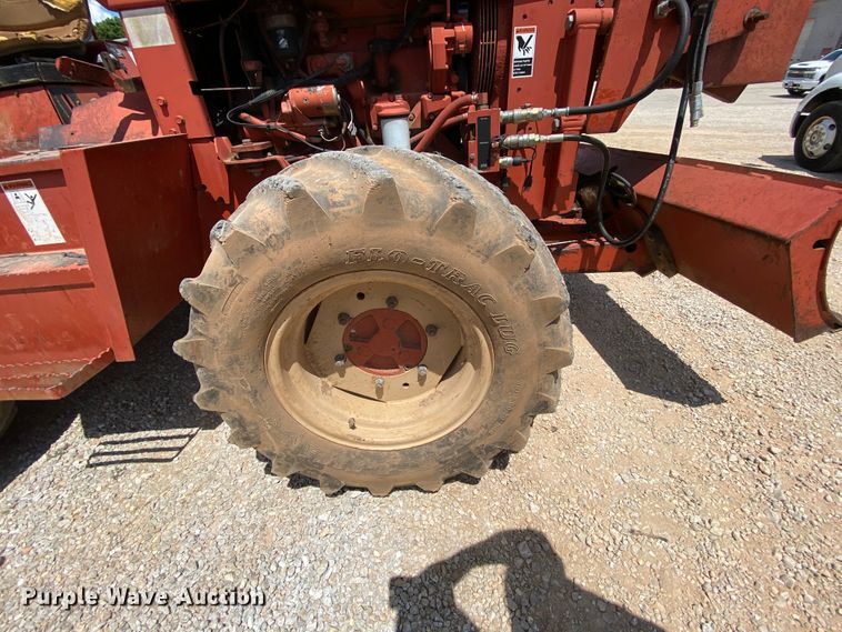 image for item HG9179 2000 Ditch Witch 8020T  cable plow